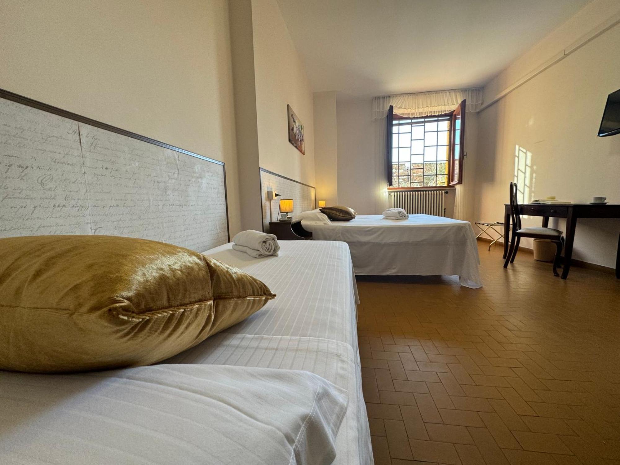 מלון טודי Monastero Ss. Annunziata חדר תמונה A room at the hotel